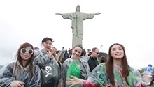 登上基督山 感受足球王国的魅力 