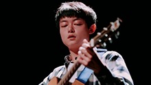 万国鹏自创情歌献旧爱