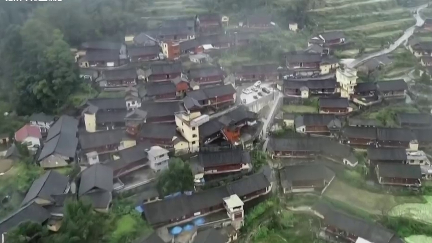 湖南 《从十八洞出发》：从心间到田间的“全景画卷”