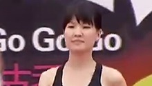 激动妹妹闯关失败 大发脾气