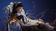 吴莫愁《盛开》MV