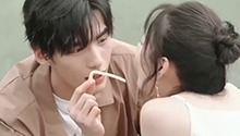 唐尧独家“跪式”亲亲