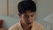 喝醉起床男主准备“逃跑”