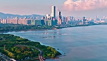 《歌词里的中国》第三集《春潮入海》