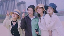赵小棠跳伞后的生日惊喜